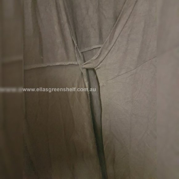 Review size 12 Black Long Sleeve Wrap Dress - Picture 6 of 7